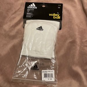 Adidas volleyball knee pads size small / medium white